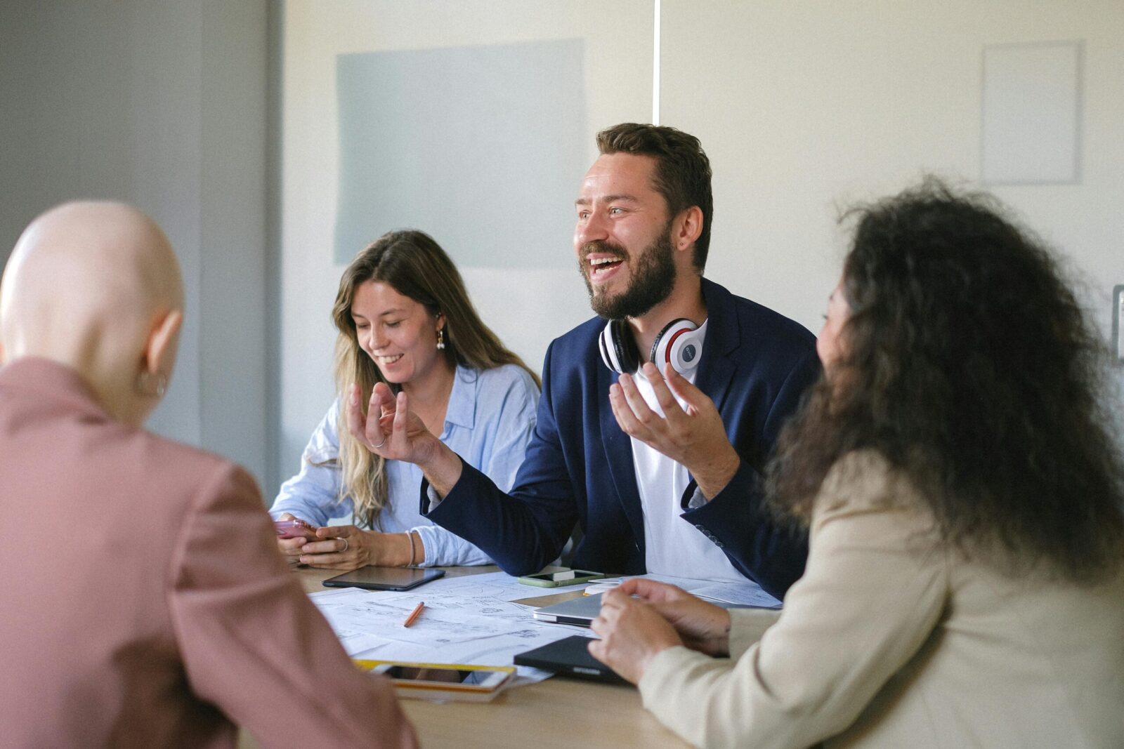 Ottima assistenza e profonde capacità di problem solving.
Sono stati sempre disponibili e attenti alle mie richieste, permettendomi di risolvere le problematiche molto celermente.